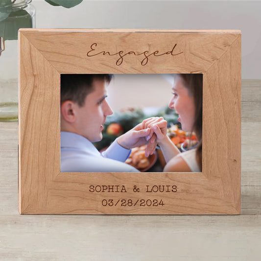 Personalized Wedding Photo Frame